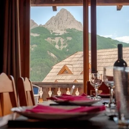 Chalet En Bois Avec 3 Chambres 1